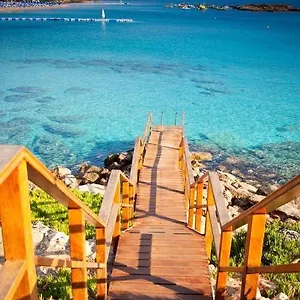 Ξενοδοχείο Silver Sands